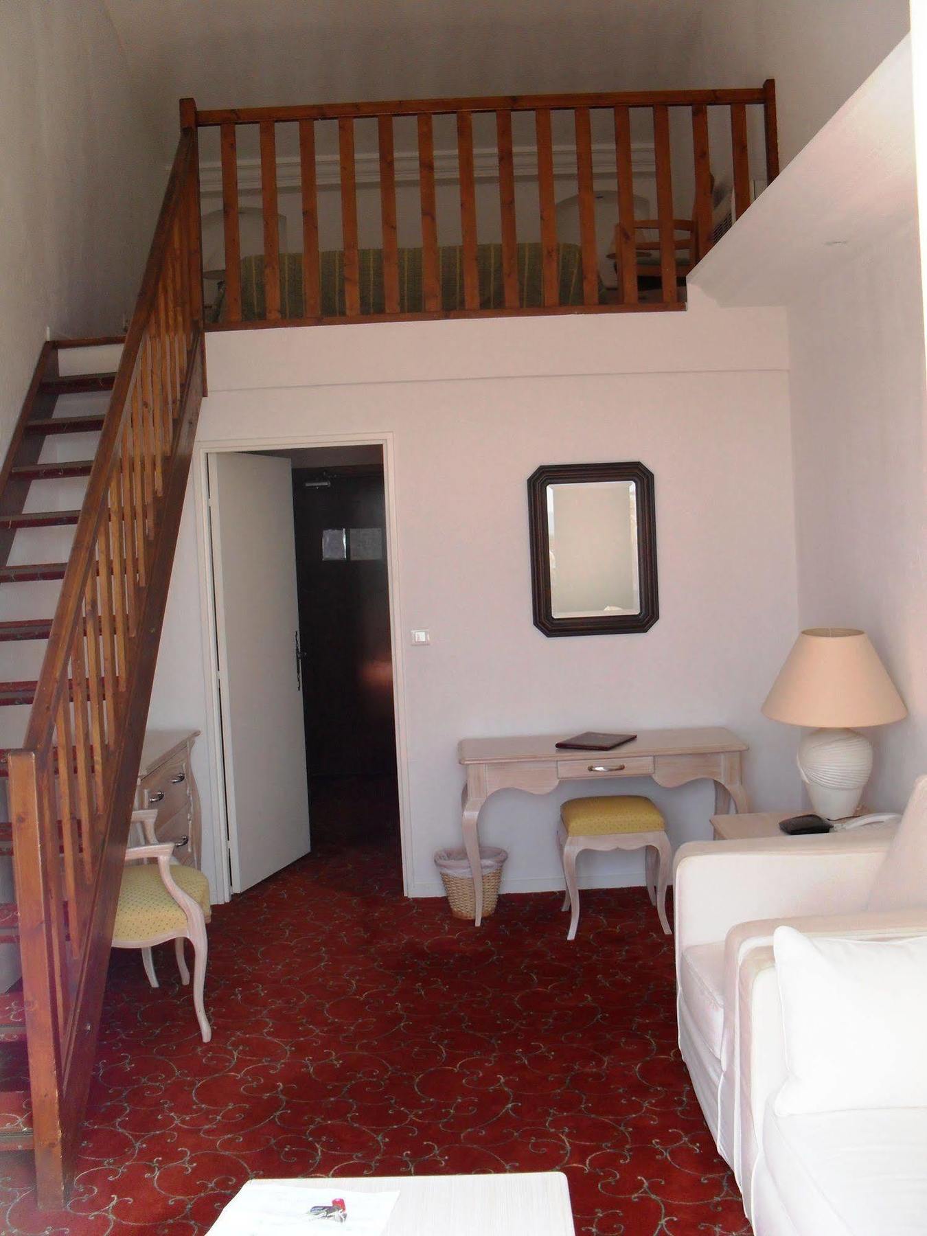 Hostellerie Le Baou Раматей Экстерьер фото