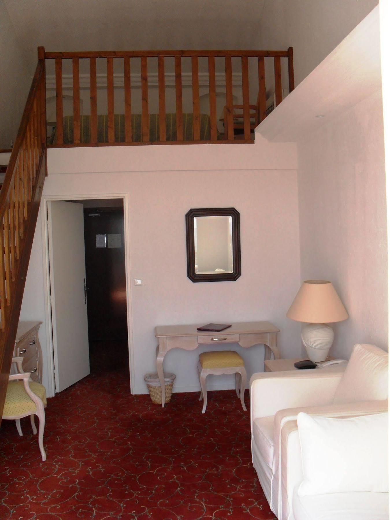 Hostellerie Le Baou Раматей Экстерьер фото