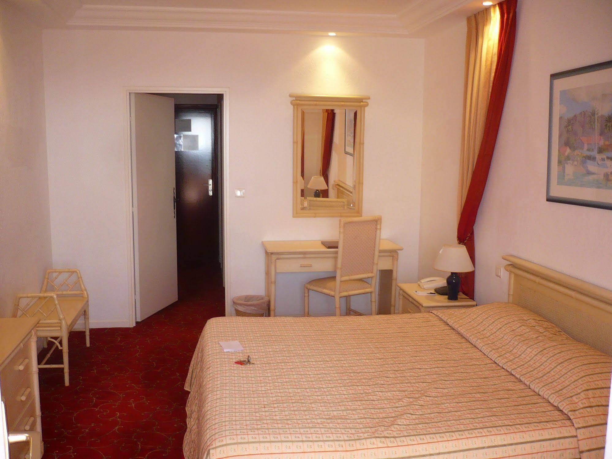 Hostellerie Le Baou Раматей Экстерьер фото